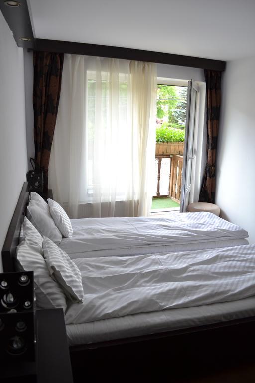 Chic City Rooms Sighisoara Room photo